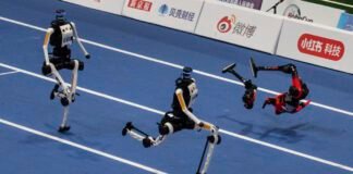 world-humanoid-robot-games-show-runners-breaking-records,-bursting-into-flames