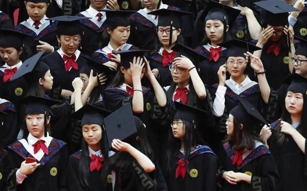 america’s-lost-chinese-students-are-staying-home-instead