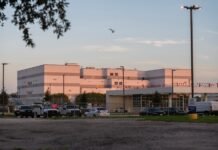 these-local-jails-were-supposed-to-detain-immigrants-for-only-72-hours-one-woman-was-held-for-a-total-of-26-days.