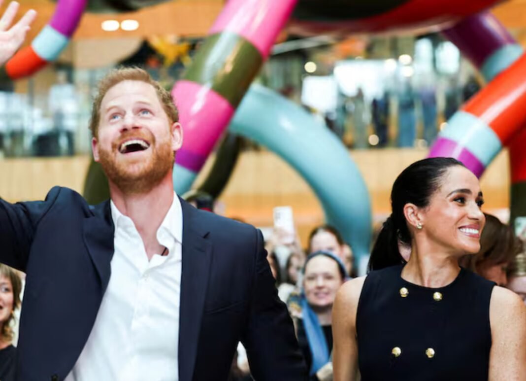 king-charles-secretly-urged-harry-and-meghan-to-come-back-to-britain king-charles-secretly-urged-harry-and-meghan-to-come-back-to-britain