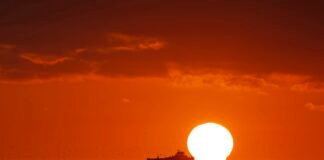 when-ocean-temperatures-increase,-so-does-child-malnutrition-on-land