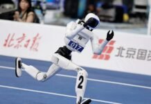 china’s-robot-beat-bolt-–-then-it-hit-the-wall