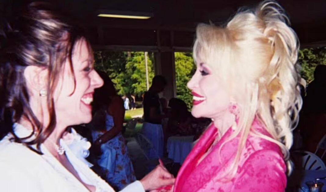 dolly-parton’s-sister-shares-heartbreaking-message