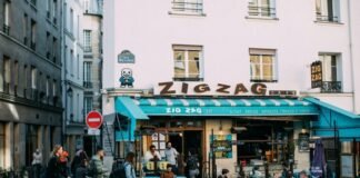 euro-zone-overall-business-growth-held-steady-in-august,-pmi-shows