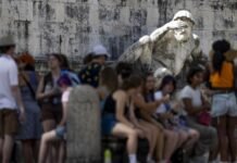 EU moves to give cities greater power to curb Airbnb and second-home purchases eu-moves-to-give-cities-greater-power-to-curb-airbnb-and-second-home-purchases