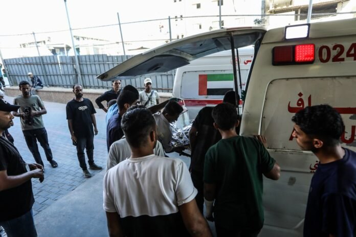 israeli-army-kills-3-palestinians,-wounds-others-in-gaza-strip-despite-ceasefire
