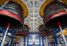 rocket-report:-engines-installed-for-artemis-iii;-long-march-6c-breakup-in-leo