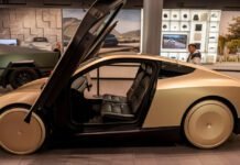 tesla’s-cybercab-has-been-deployed,-and-it’s-already-under-investigation