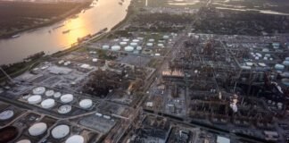a-hard-won-rule-to-cut-chemical-plant-pollution-is-being-unraveled