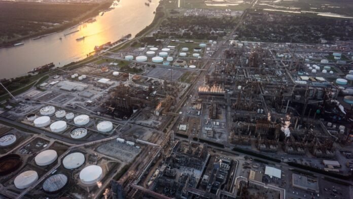 a-hard-won-rule-to-cut-chemical-plant-pollution-is-being-unraveled a-hard-won-rule-to-cut-chemical-plant-pollution-is-being-unraveled