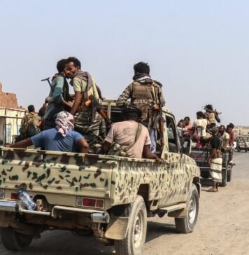 yemen-fighting-leaves-more-than-300-dead-as-houthis-cut-key-supply-route 