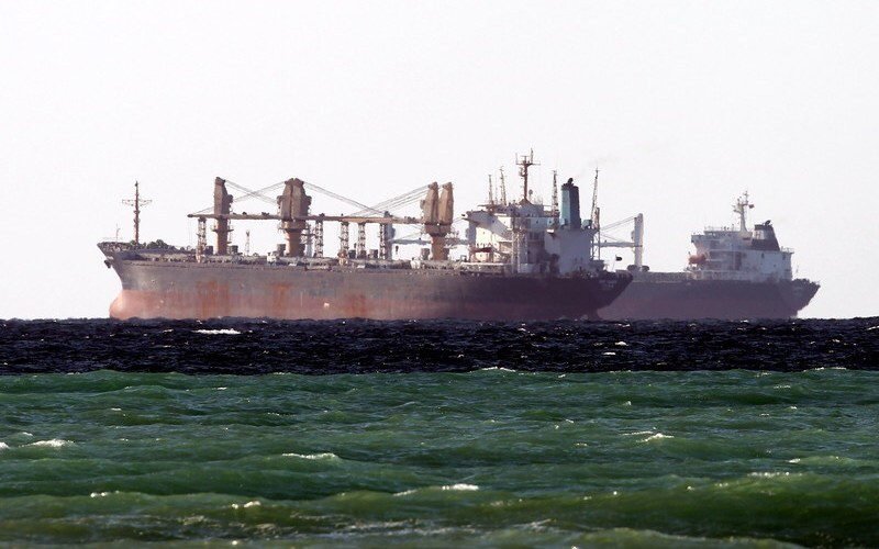 ship-fuel-shortage-looms-as-refiners-strained-by-war-favour-other-products