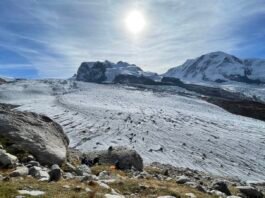 fiber-optic-cables-reveal-‘icequakes’-in-endangered-glaciers