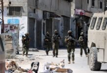 Israeli army arrests 33 Palestinians in occupied West Bank, including 2 journalists israeli-army-arrests-33-palestinians-in-occupied-west-bank,-including-2-journalists
