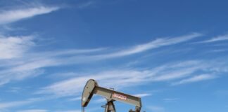 epa-to-loosen-methane-rules,-boosting-pollution-from-oil-and-gas-wells
