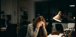 meps-seek-binding-eu-rules-on-workplace-stress,-burnout-and-harassment