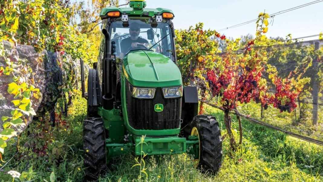 i-fixed-a-tractor-using-john-deere’s-self-repair-service-farmers-aren’t-sold-on-it.