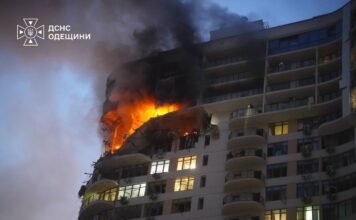 Zelensky tweets the war, producing Ukraine’s own situation report zelensky-tweets-the-war,-producing-ukraine’s-own-situation-report