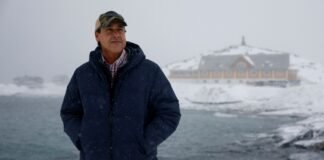 papa-johns,-propaganda-and-putin:-how-a-maga-influencer-with-ties-to-russia-became-trump’s-arctic-adviser