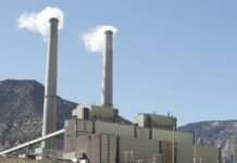 Trump EPA moves to wipe out climate rules for power plants trump-epa-moves-to-wipe-out-climate-rules-for-power-plants