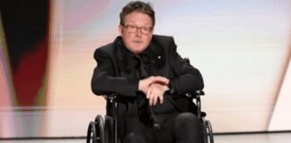 Michael J. Fox Leaves Audience Crying with Emotional Parkinson’s Speech michael-j.-fox-leaves-audience-crying-with-emotional-parkinson’s-speech
