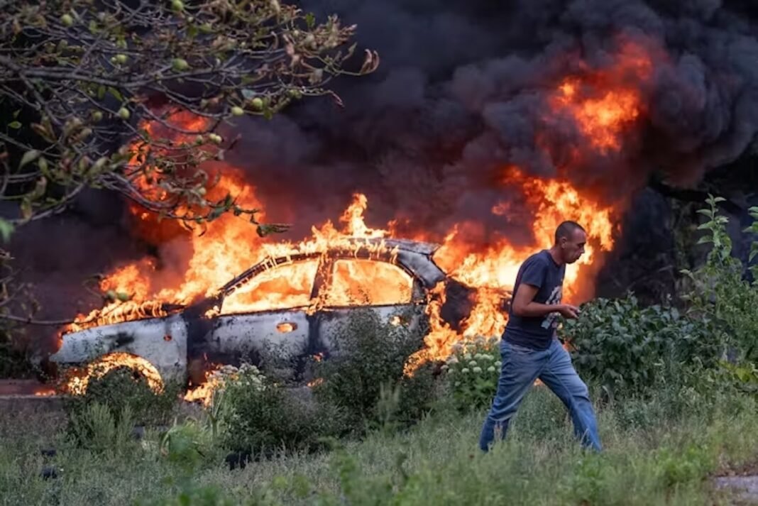 russian-team-‘misused’-claude-ai-to-train-a-killer-drone-on-scraped-ukrainian-war footage russian-team-‘misused’-claude-ai-to-train-a-killer-drone-on-scraped-ukrainian-war footage