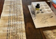 scientists-develop-new-method-for-deciphering-ancient-scrolls