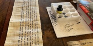 scientists-develop-new-method-for-deciphering-ancient-scrolls