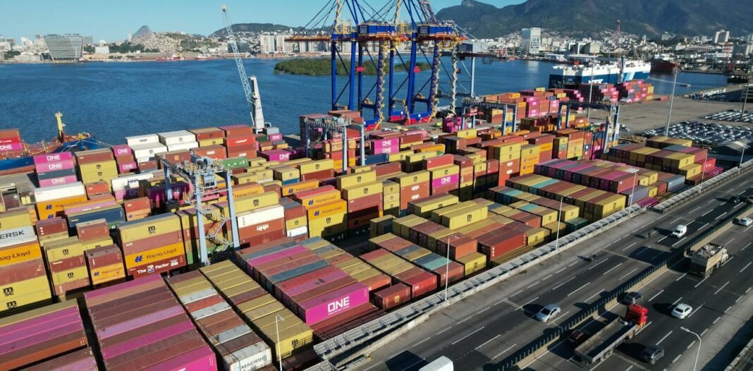 the-us-sells-more-to-brazil-than-it-buys-–-but-trump-is-slapping-steep-tariffs-on-its-exports-anyway