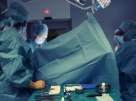 doctors-make-bizarre-discovery-inside-man’s-heart,-bladder-and-‘privates’
