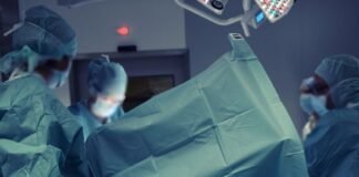 doctors-make-bizarre-discovery-inside-man’s-heart,-bladder-and-‘privates’