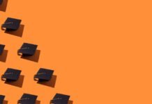 ai-was-supposed-to-hit-new-grads-hard-so-far,-unemployment-data-says-otherwise.