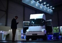 Tesla’s big electric truck faces an even bigger infrastructure challenge tesla’s-big-electric-truck-faces-an-even-bigger-infrastructure-challenge