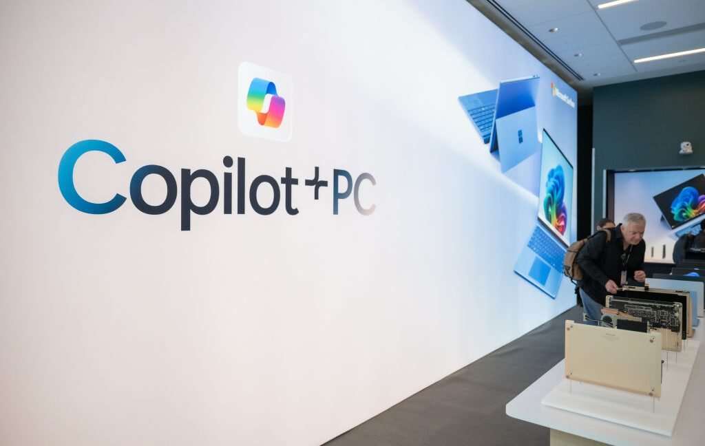 microsoft-stops-insisting-you-need-a-“copilot+-pc” microsoft-stops-insisting-you-need-a-“copilot+-pc”