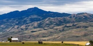 a-rural-idaho-county-banned-renewables-it’s-having-second-thoughts.