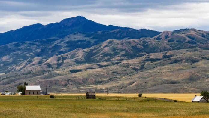 a-rural-idaho-county-banned-renewables-it’s-having-second-thoughts.
