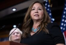 arizona-lawmaker-proposes-more-federal-support-for-english-fluency-services