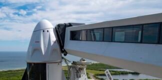 nasa-has-a-dragon-dilemma,-and-there-appear-to-be-no-good-answers