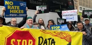 us-house-speaker-sees-ai-data-center-worries-as-‘chinese-psyop’