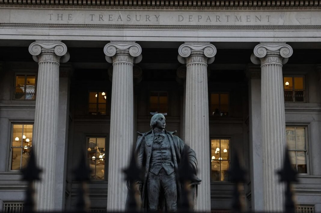 bond-markets-aren’t-buying-the-inflation-is-tamed-fairy-tale bond-markets-aren’t-buying-the-inflation-is-tamed-fairy-tale