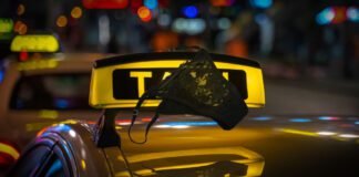 can-good-design-stop-content-creators-from-having-sex-in-robotaxis?