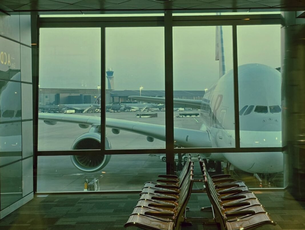 passenger-dies-after-man-runs-onto-runway-and-is-struck-by-plane passenger-dies-after-man-runs-onto-runway-and-is-struck-by-plane