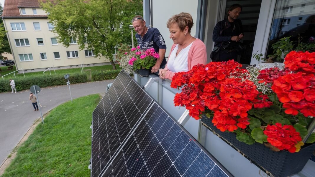 california-just-made-it-legal-to-turn-balconies-into-tiny-power-plants california-just-made-it-legal-to-turn-balconies-into-tiny-power-plants