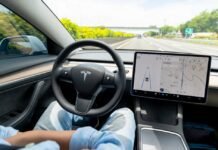 cybertruck-sales-in-free-fall-as-tesla-reports-mediocre-sales-for-q3