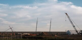 to-win-over-locals,-data-centers-pump-$340m-into-rural-texas-projects
