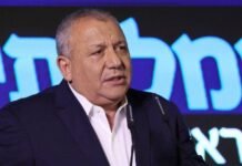 Eisenkot attacks Netanyahu: Those who evade responsibility cannot prevent the next disaster eisenkot-attacks-netanyahu:-those-who-evade-responsibility-cannot-prevent-the-next-disaster