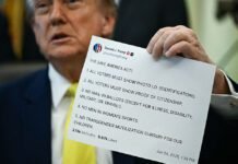 judge-weighs-if-trump-can-charge-$100k-for-early-access-to-truth-social-posts