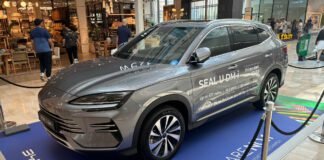 eu-weighs-safeguard-tariffs-as-china-refuses-hybrid-car-limits