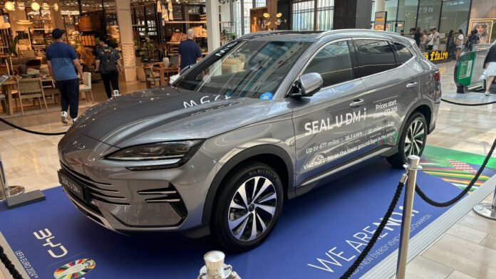 eu-weighs-safeguard-tariffs-as-china-refuses-hybrid-car-limits
