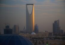 riyadh-airport-resumes-normal-operations-after-houthi-attacks:-media